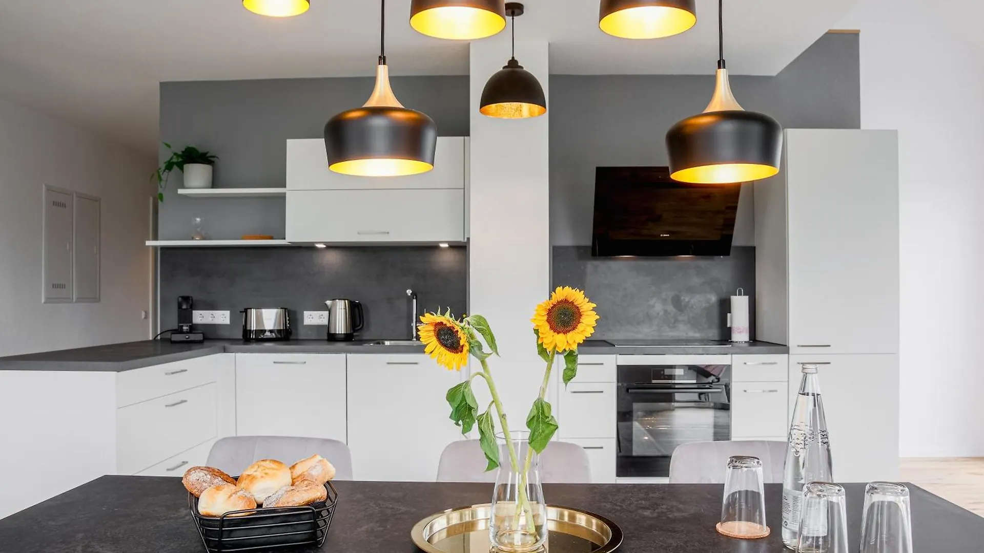Apartment Feel Good Homes, Modern Design, Ruhig, Zentral, Grosse Terrasse Altenstadt  Germany