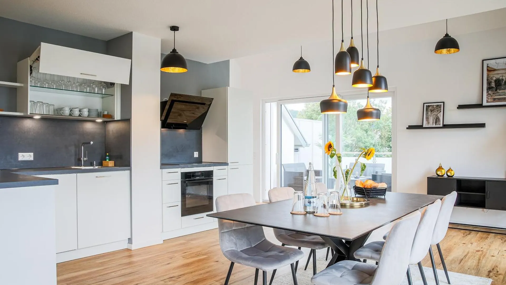 Feel Good Homes, Modern Design, Ruhig, Zentral, Grosse Terrasse Altenstadt  Altenstadt (Swabia)