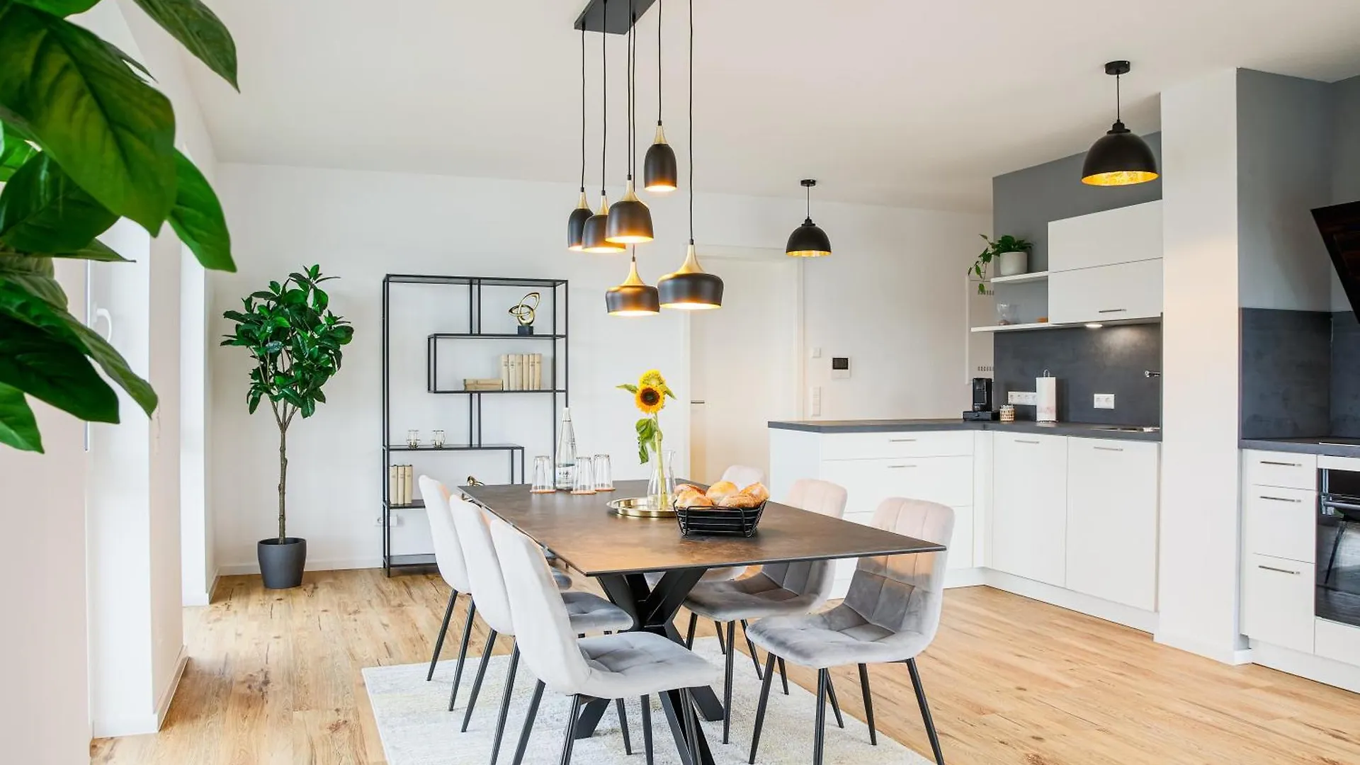 Feel Good Homes, Modern Design, Ruhig, Zentral, Grosse Terrasse Altenstadt